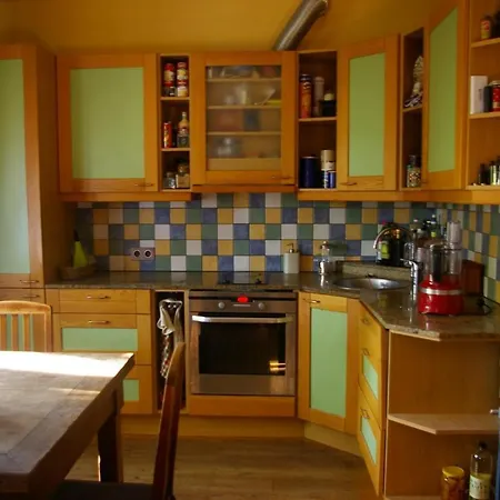 In The Centre With Free Gated Parking