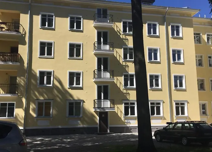 In The Centre With Free Gated Parking Διαμέρισμα