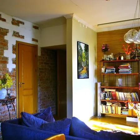 Appartement In The Centre With Free Gated Parking *